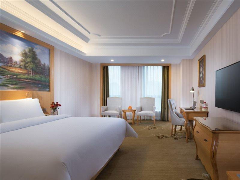 Vienna International Hotel Hangzhou Zhuantang Art School Wenyan Esterno foto